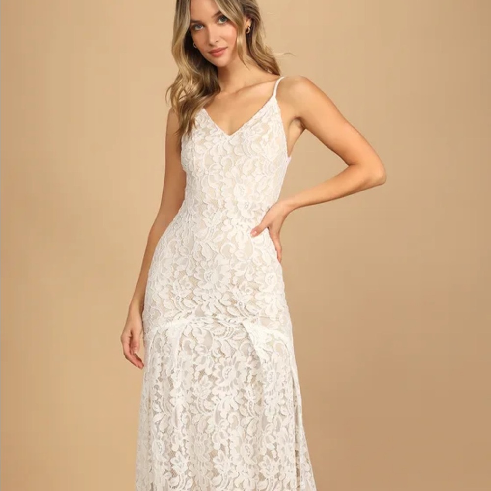 Elegant White Lace Dress